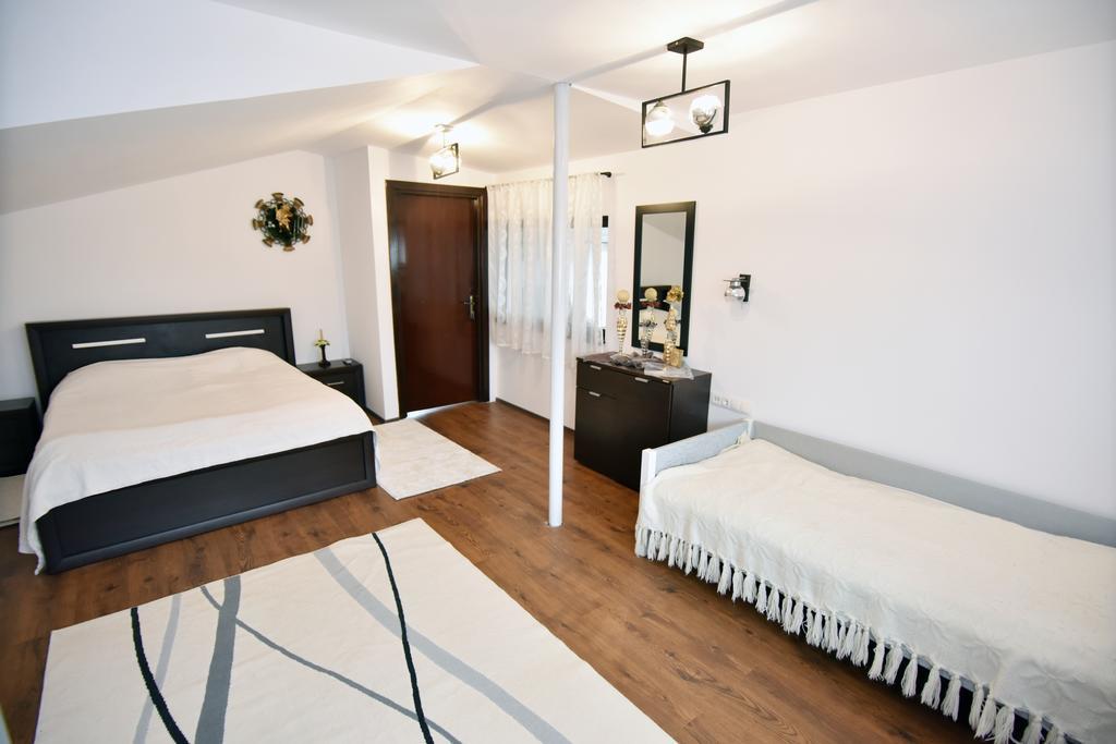 Pensiunea Casa Elena Agnita Chambre photo